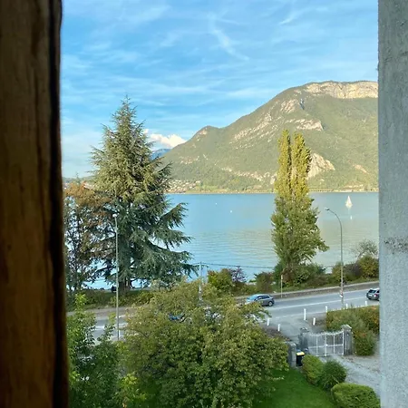 Le Castel Apartment Annecy