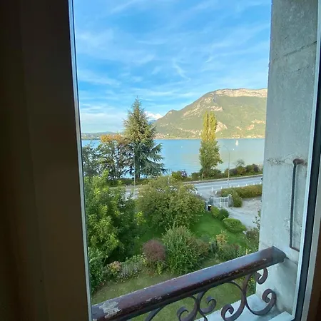 Le Castel Apartment